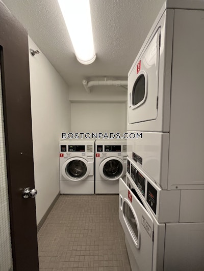 Downtown 1 Bed 1 Bath BOSTON Boston - $5,190 No Fee