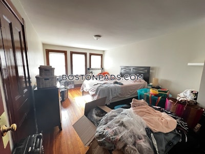 Allston 3 Bed, 1 Bath Unit Boston - $3,750