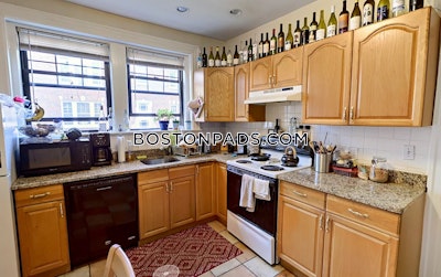 Brookline 3 Bed, 1 Bath Unit  Coolidge Corner - $4,500